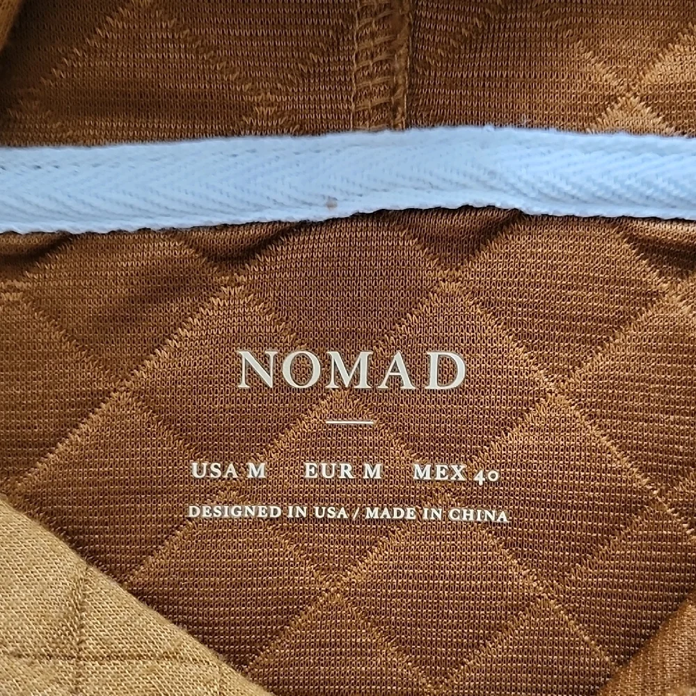 Nomad Women's Quilted Brown Hoodie - Picture 2 of 4